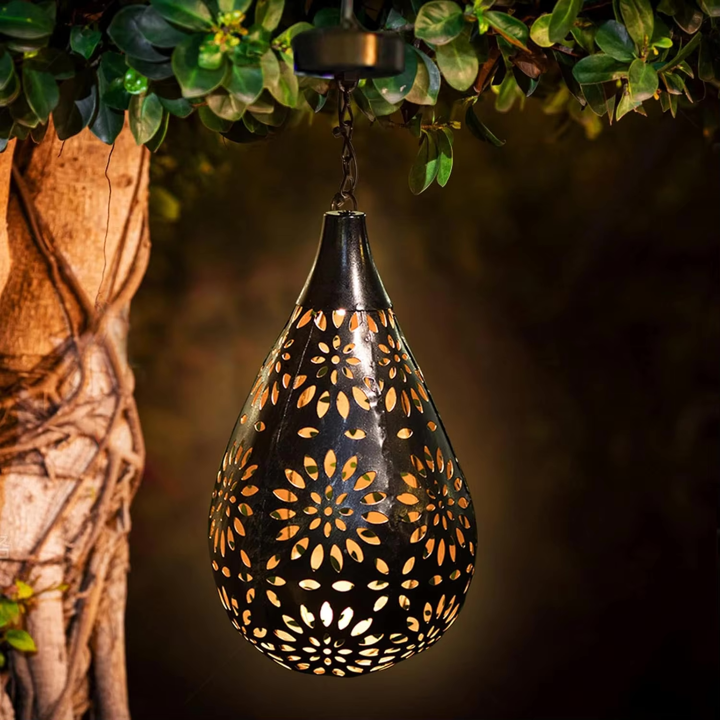 SolarBloom - solar powered lantern for your patio, garden, terrace & balcony